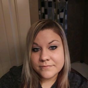 Meet your Posher, Loretta